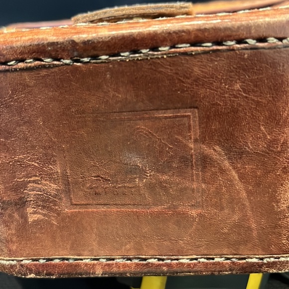 Vintage Island import woven bag with leather trim - Picture 3 of 4